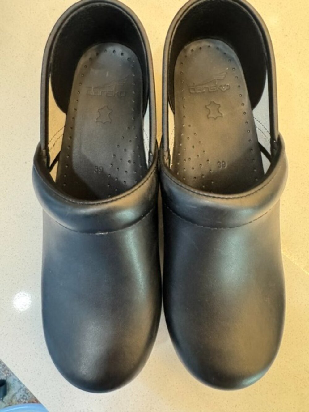 Dansko Professional clogs sz 39 black worn once!